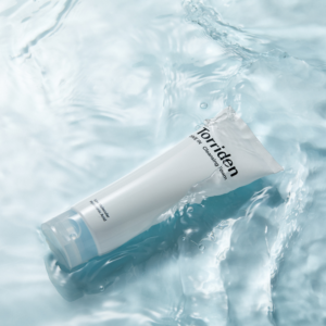 Torriden. Dive In Low Molecular Hyaluronic Acid Cleansing Foam 150 ml - limpiador facial coreano K-Beauty